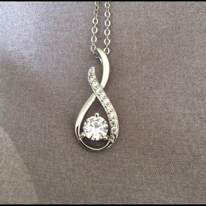 Silver Teardrop Necklace
